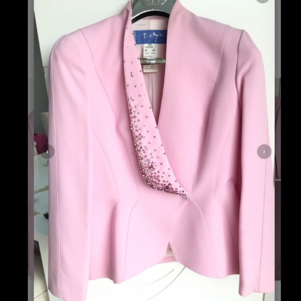 WANTED ISO ,  this Thierry Mugler blazer jacket